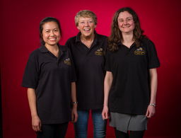 Ampika, Sijke en Irina